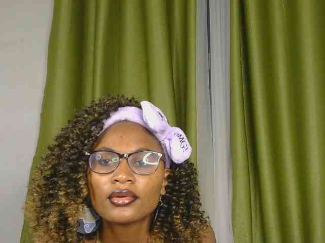 SassyAngels webcam