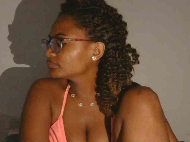 SassyAngels webcam