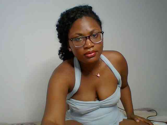 SassyAngels webcam