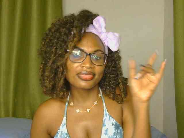 SassyAngels webcam