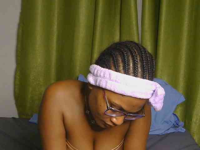 SassyAngels webcam