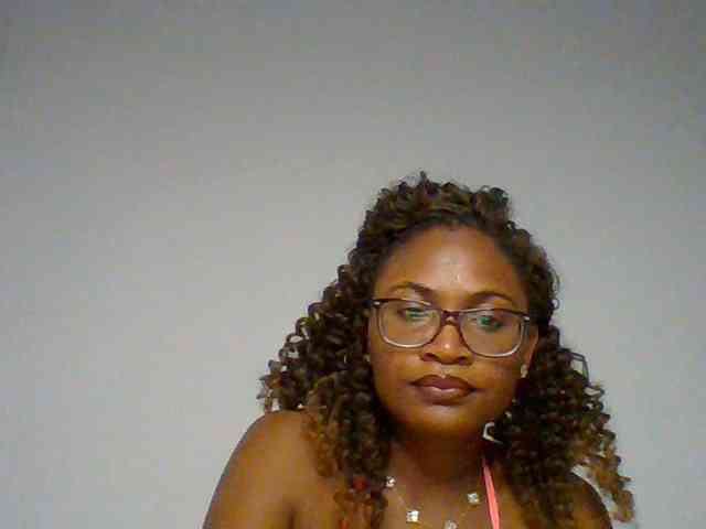 SassyAngels webcam