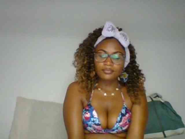 SassyAngels webcam