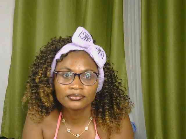 SassyAngels webcam