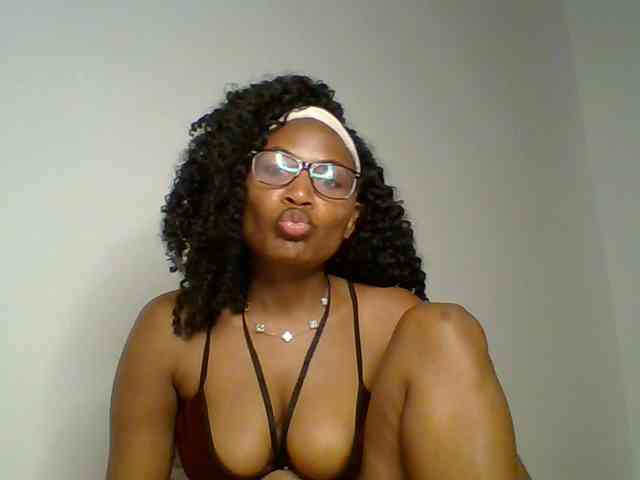 SassyAngels webcam