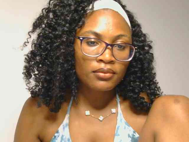 SassyAngels webcam