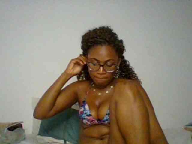 SassyAngels webcam