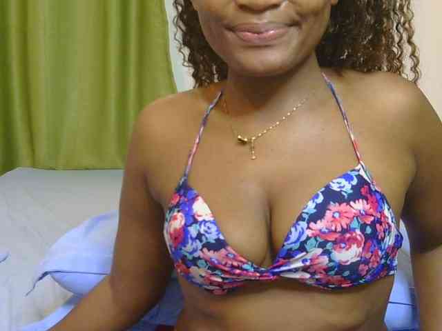 SassyAngels webcam
