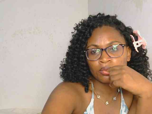 SassyAngels webcam