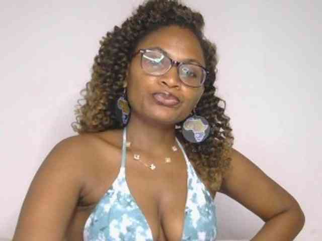 SassyAngels webcam
