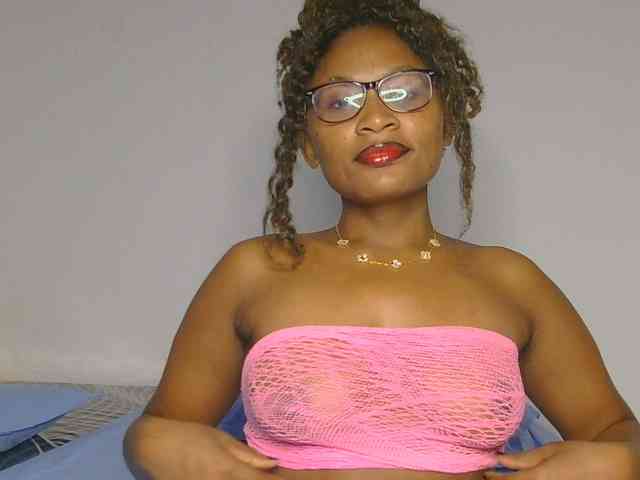 SassyAngels webcam