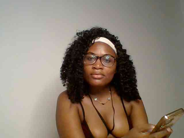 SassyAngels webcam