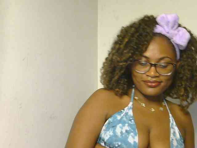 SassyAngels webcam