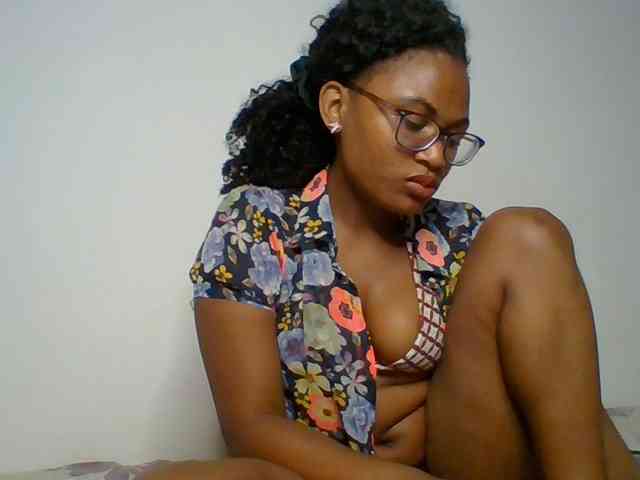 SassyAngels webcam