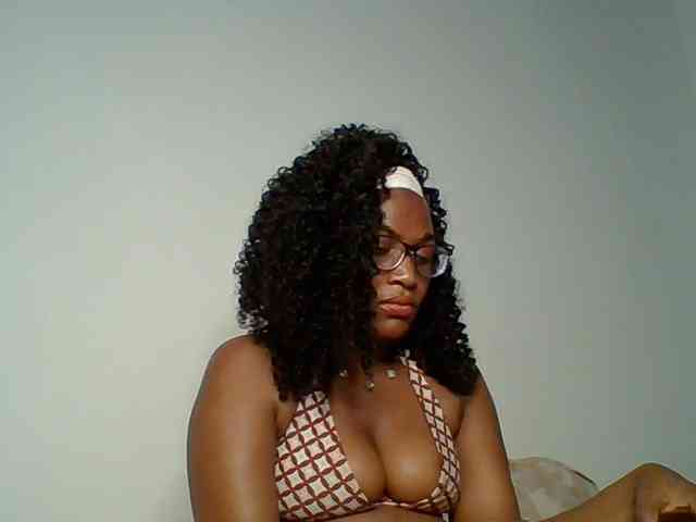 SassyAngels webcam