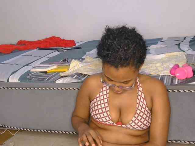 SassyAngels webcam