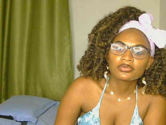 SassyAngels webcam