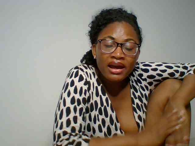 SassyAngels webcam