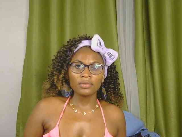 SassyAngels webcam