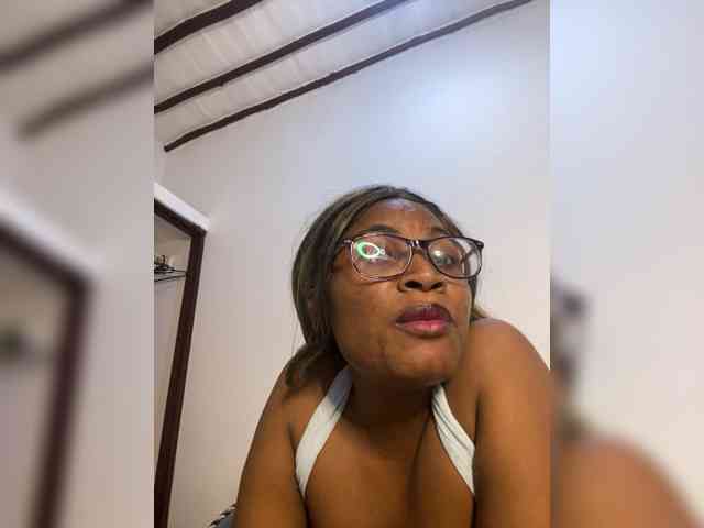 SassyAngels webcam