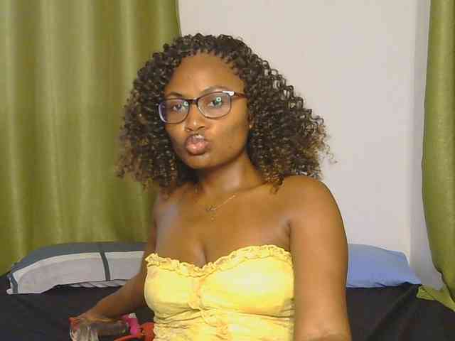 SassyAngels webcam