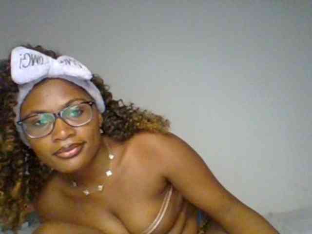 SassyAngels webcam