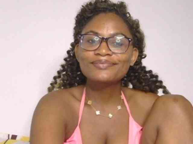 SassyAngels webcam