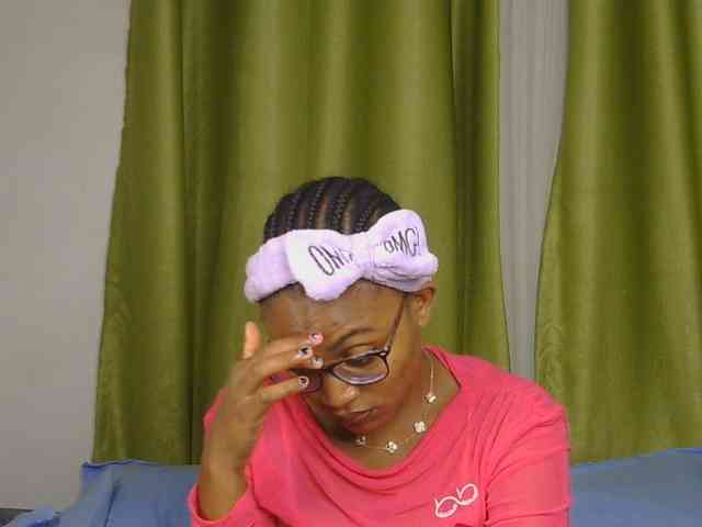 SassyAngels webcam