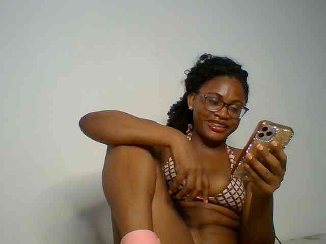 SassyAngels webcam