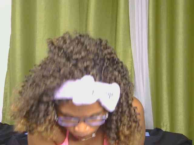 SassyAngels webcam