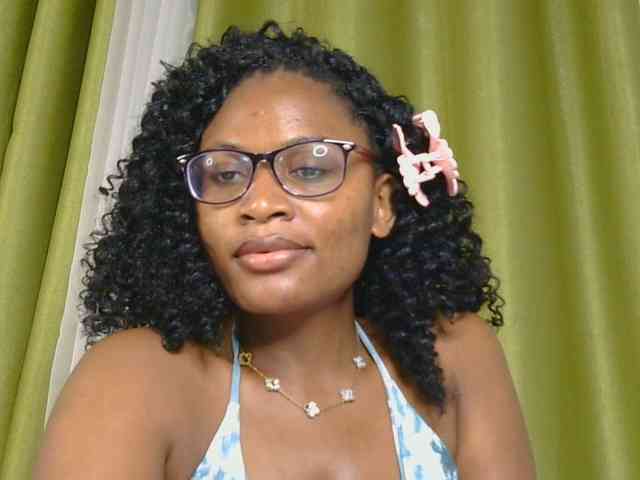 SassyAngels webcam