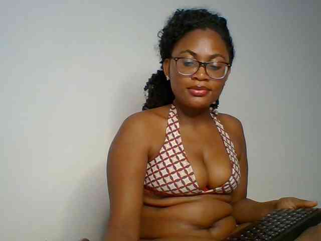 SassyAngels webcam