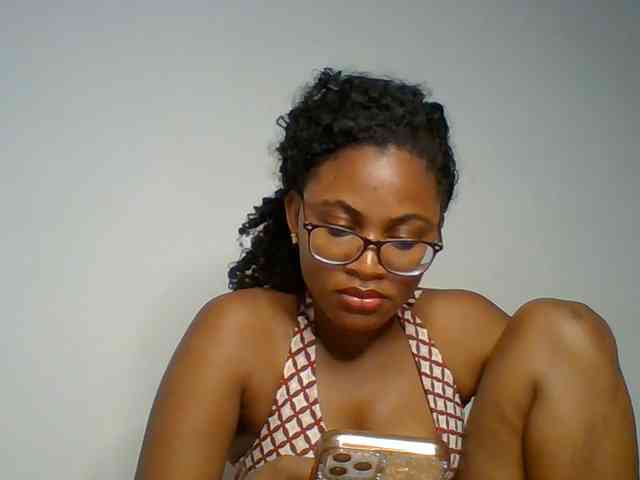 SassyAngels webcam