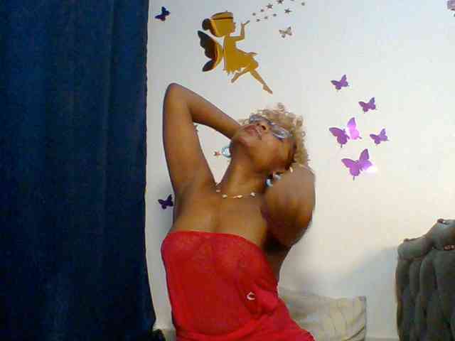 SassyAngels webcam