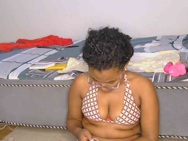 SassyAngels webcam