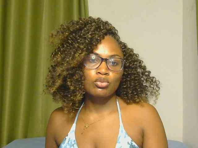 SassyAngels webcam