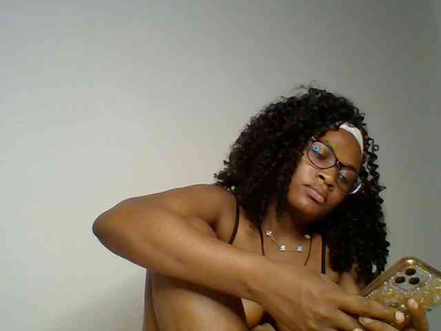 SassyAngels webcam