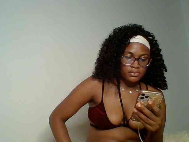 SassyAngels webcam