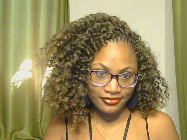 SassyAngels webcam