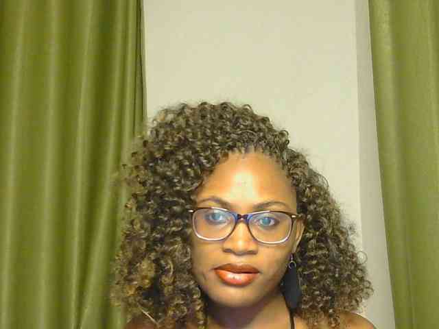 SassyAngels webcam