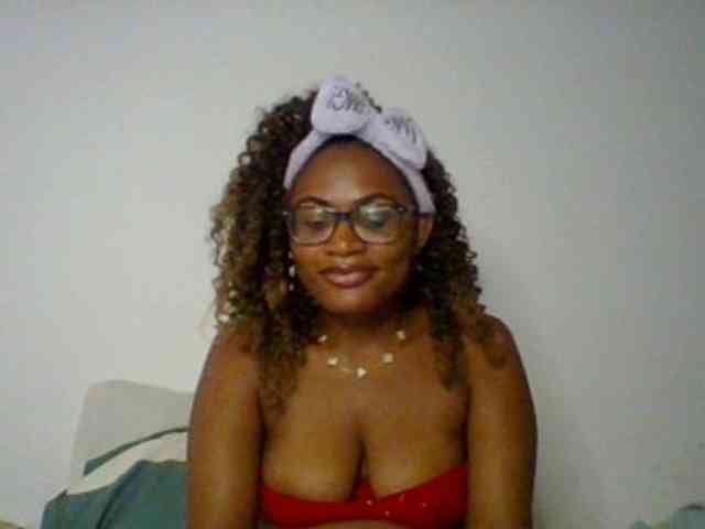 SassyAngels webcam