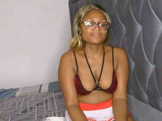 SassyAngels webcam