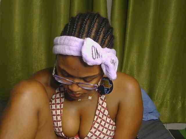 SassyAngels webcam