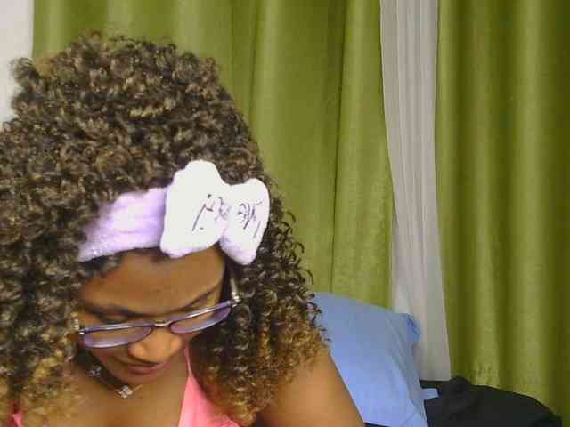 SassyAngels webcam