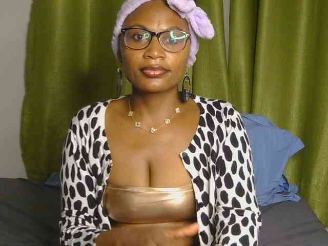 SassyAngels webcam
