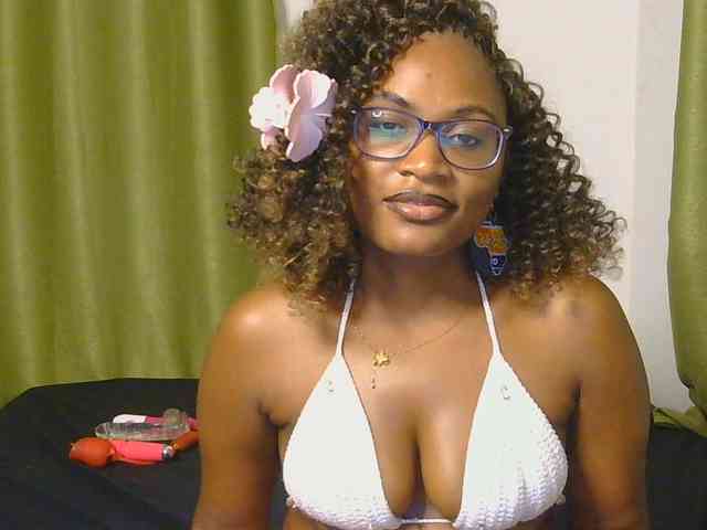 SassyAngels webcam