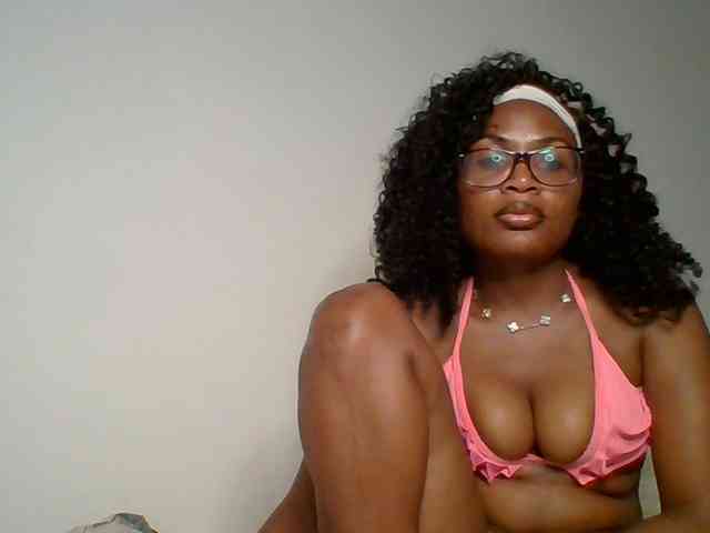 SassyAngels webcam