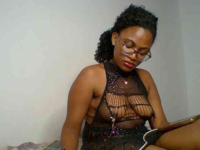 SassyAngels webcam