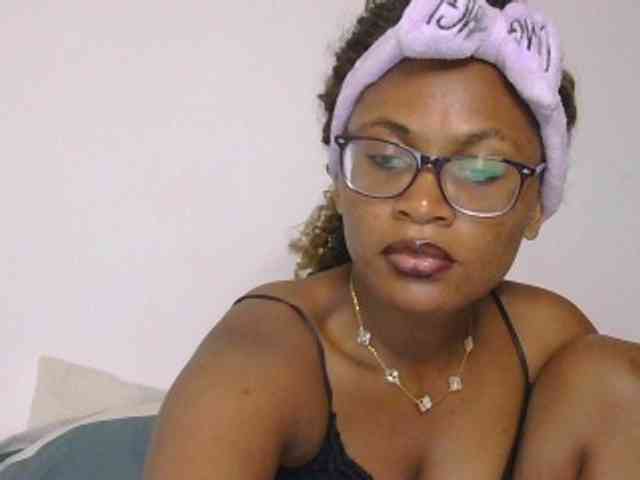 SassyAngels webcam