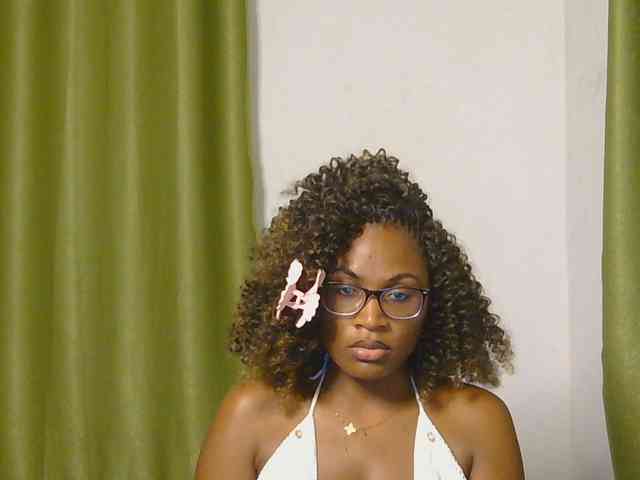 SassyAngels webcam